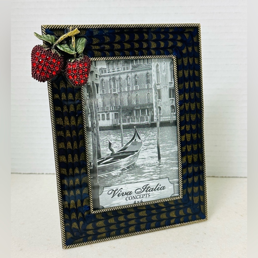 Viva Italia Cherry Picture Frame.